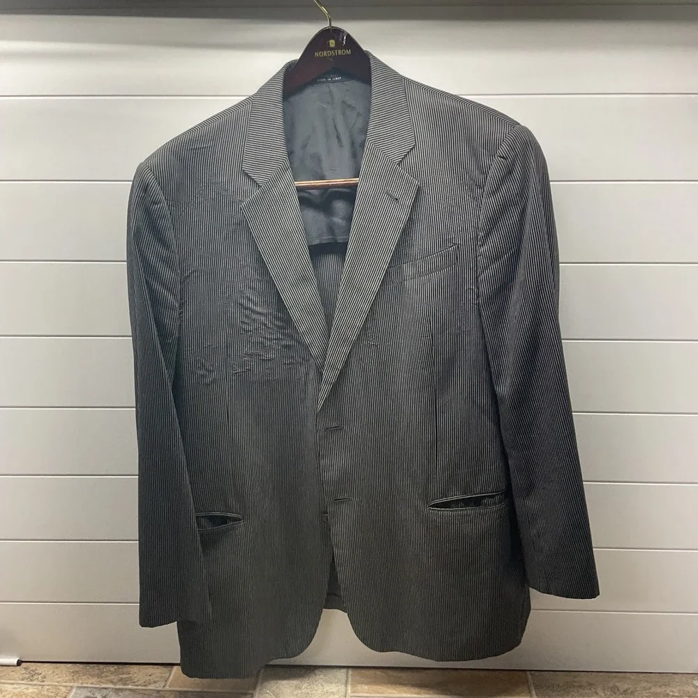 Armani Collezioni Nordstrom Pinstripe Blazer Jacket Made in Italy Black White